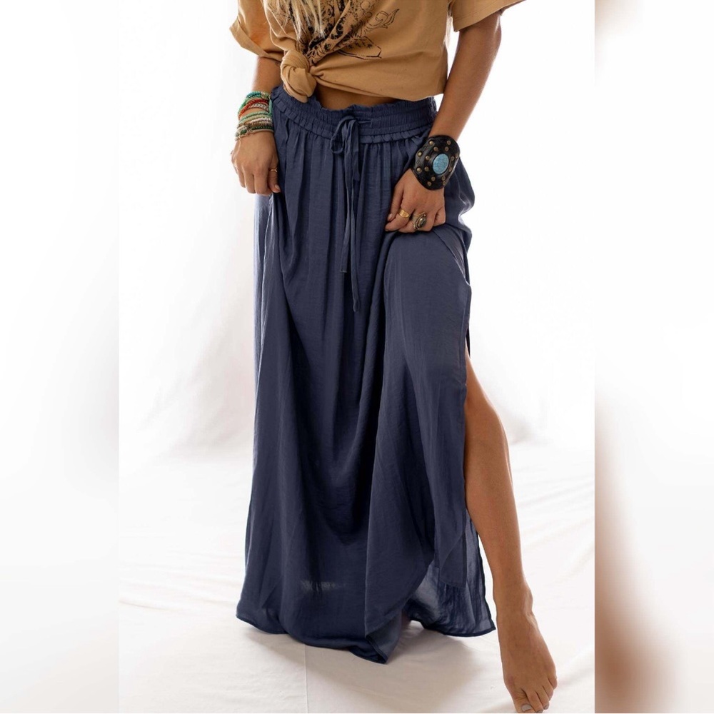 Maxi skirt,100% polyester, Feels like silk